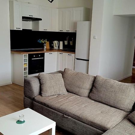 Przytulny Apartament W Centrum Miasta Ketrzyn Exterior photo